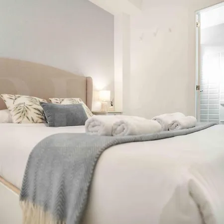 Apartment Cozy In Malagas Historic Center Rems Malaga
