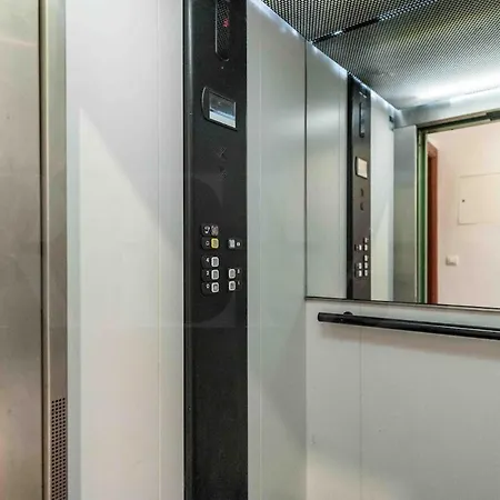 Cozy In Malagas Historic Center Rems Apartament